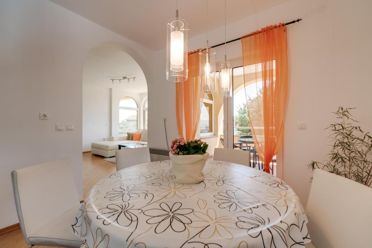 Вилла House Arifrago Матульи Экстерьер фото